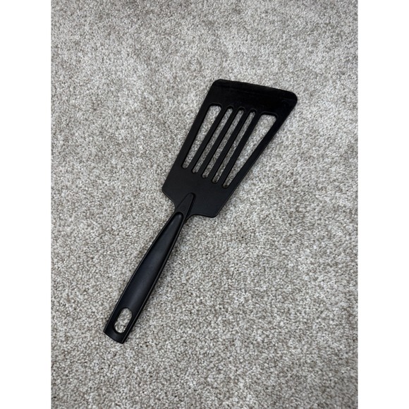Tailor Made Other - Tailormade Black Nylon Plastic Slotted Fish Spatula Whisk Kitchen Utensil 12.5”